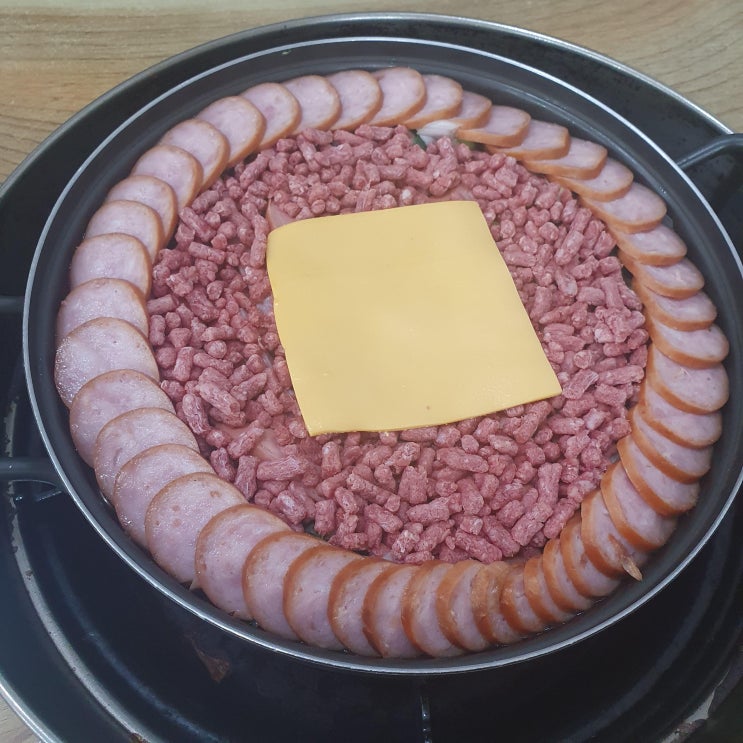  수원 인계동 핫플, 이나경 송탄부대찌개 솔직 후기 (다신 안 감)