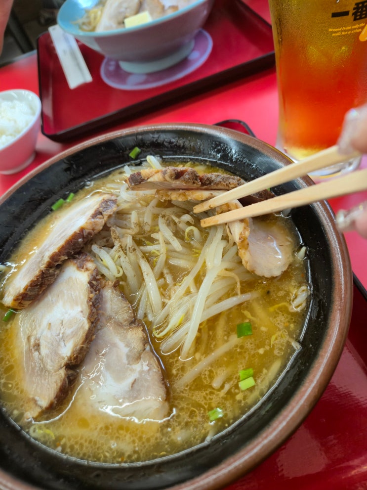  한일커플 데이트일본 AV 배우 남친이랑 도쿄 쿠루마야 라멘 우키다점  일본 현지 라멘 로컬 맛집
