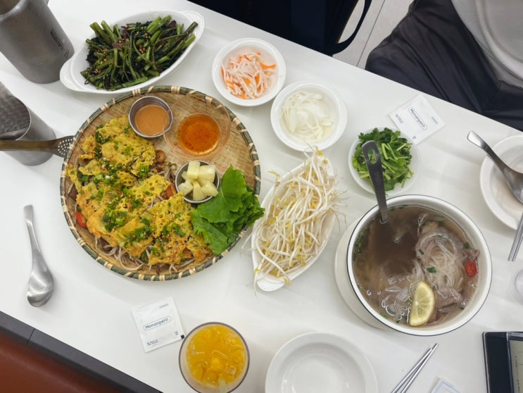  구갈동 맛집 혼밥하기 좋은 몬안베띠 용인기흥구청점 | 기흥구청 쌀국수, 반쎄오는 여기!