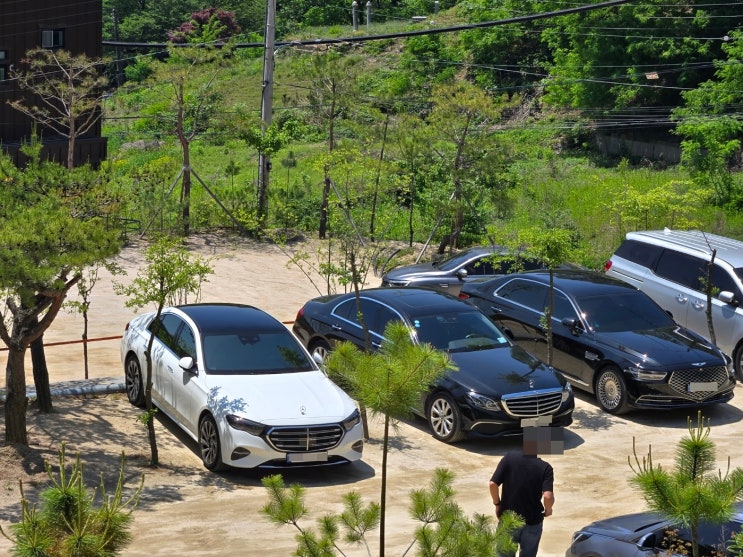  벤츠 W214 E300 운전석시트 소화기 탈거 방법