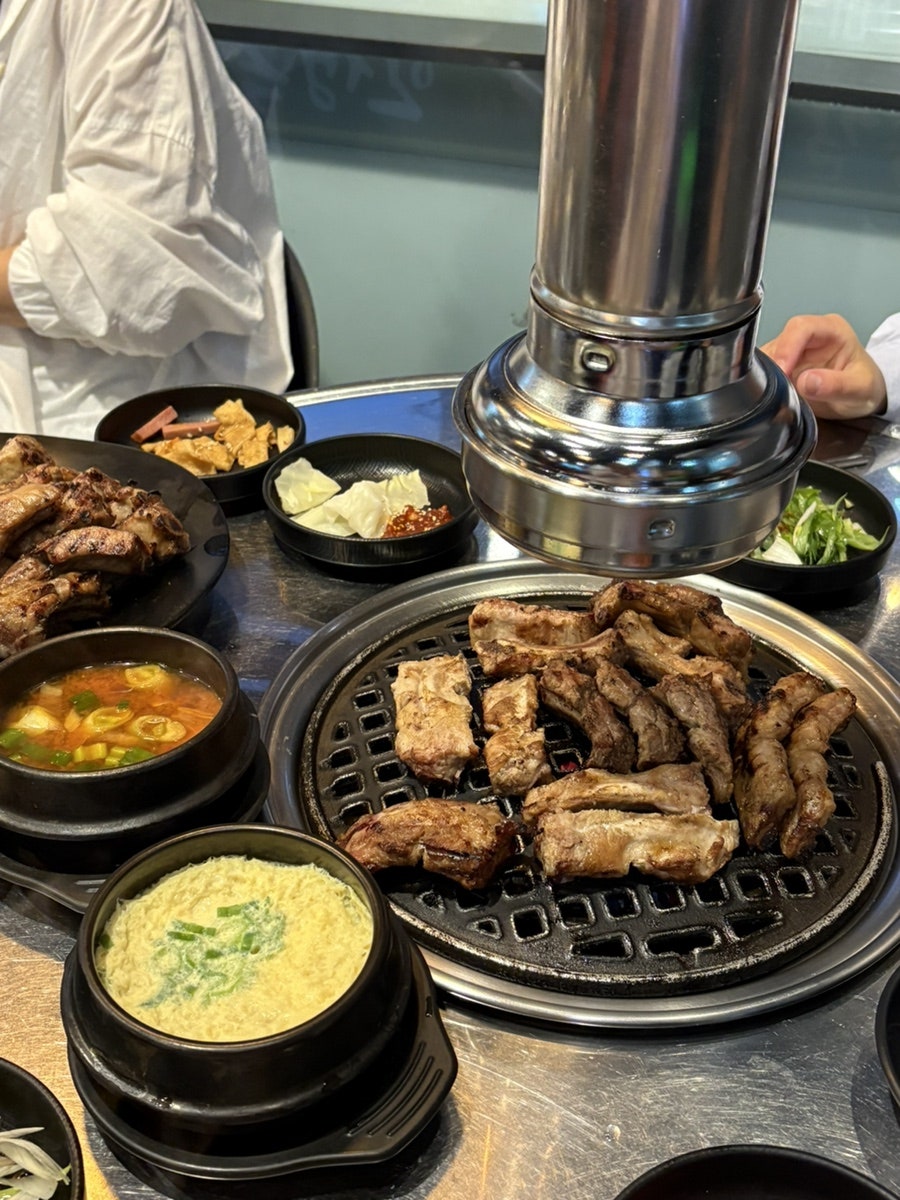 인생극장 홍성점 사진 1