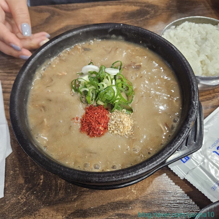 [제주 제주시] 김재훈고사리육개장 _ 공항가기 전 아침으로 먹기 좋은 제주 대표 음식 몸국과 고사리육개장