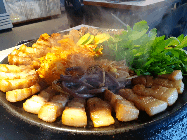  산성역 맛집 성남 신흥동 맛집 삼겹살 육향도