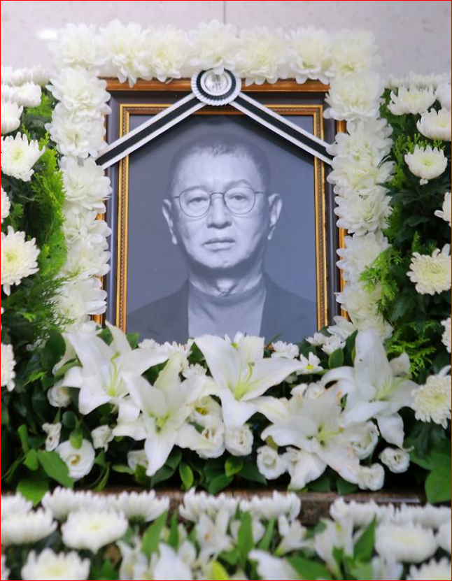 전유성 별세, 이홍렬 오열 속 유재석, 이수만 등 연예계 애도, 이연복 애통한 추억 공유