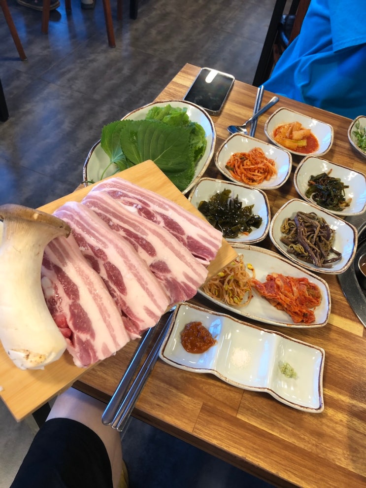  제주 흑돼지 vs 백돼지, 현지에서 똑똑하게 고르는 법