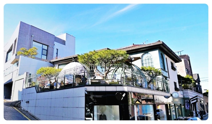  남부터미널역 도보 5분, 서초동 강남 단독주택형 사무실 테라스가 있는 75평 오피스