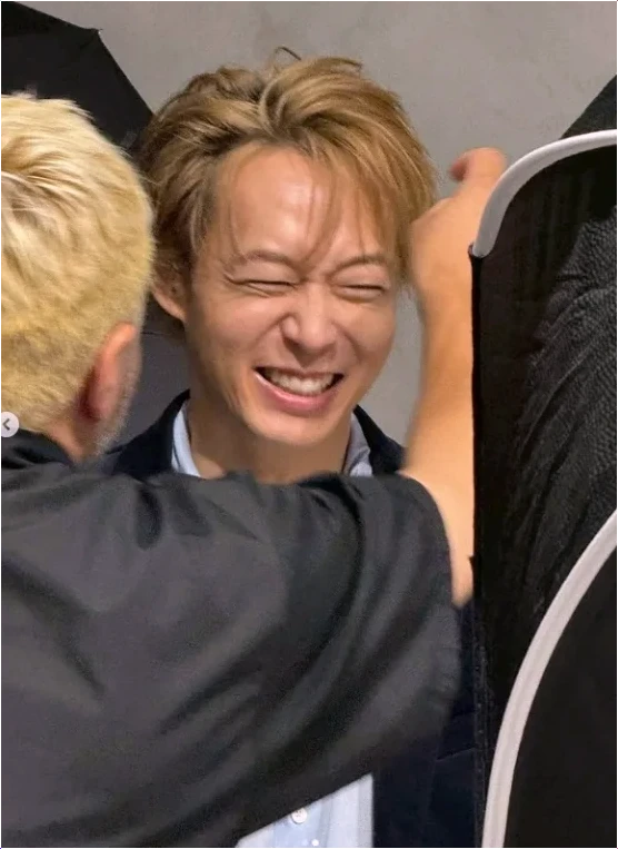  박유천 근황 쾡한 얼굴과 문신, 톱스타가 '논란의 아이콘'이 되기까지