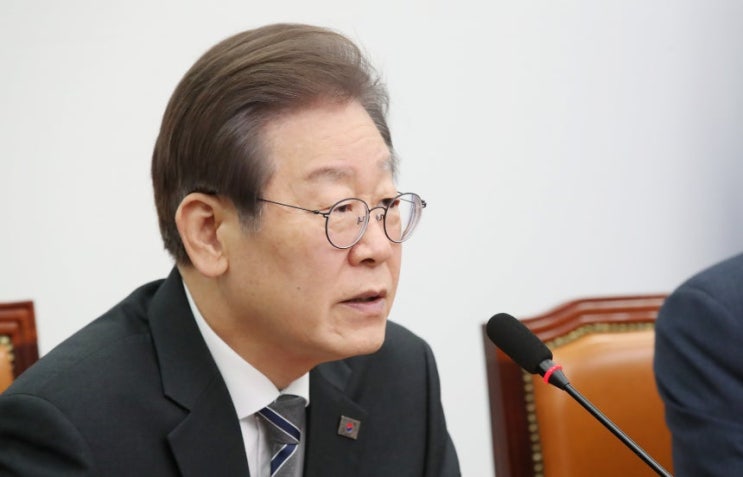 [석간-뉴스] 李 대통령, 2년 전엔 “<b>전산망 마비</b>, 행안부 장관... 