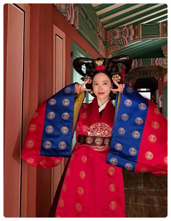 강한나 한복 드라마 '<b>폭군의 셰프</b>' 악녀 강목주 <b>종영</b> 시청률 1위