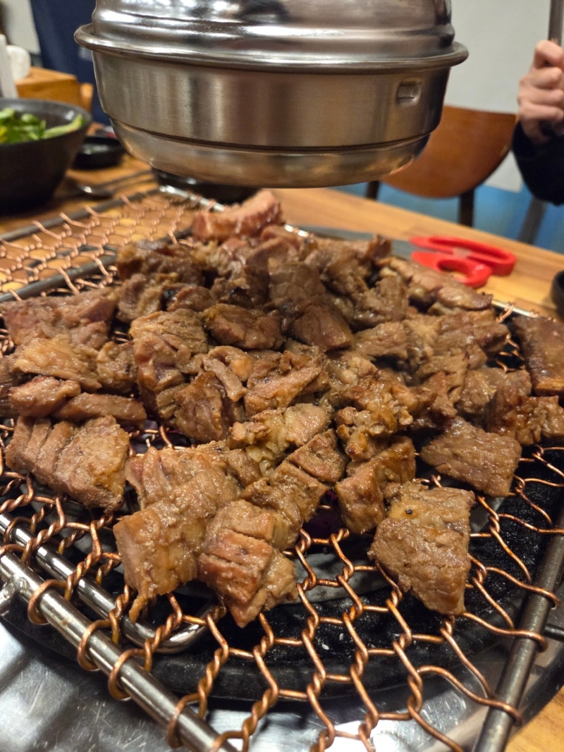 강릉 돼지갈비 맛집 l 박대감화로구이 강릉점(교동택지맛집)