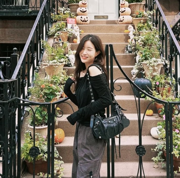  테토녀 임수향 숄더백 ! 발렌시아가 르카골 스몰 가방