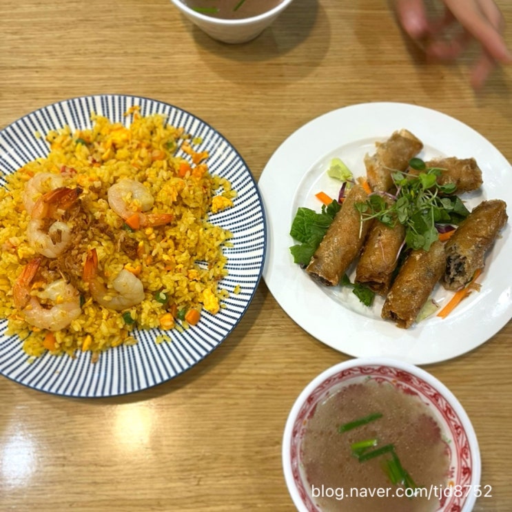  잠실 롯데백화점 식당가 점심 맛집 추천 쌀국수 퍼틴