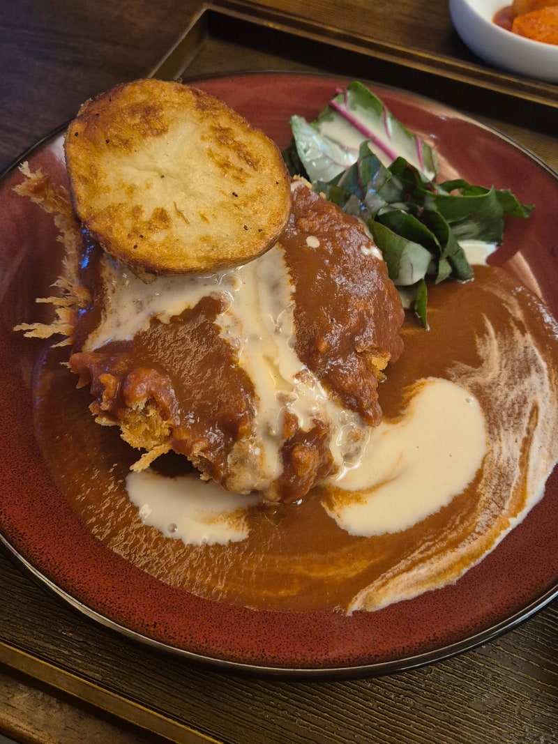 대전 괴정동 한민시장 근처 돈까스 맛집 온유 맛과 분위기 둘다 완벽한 매장