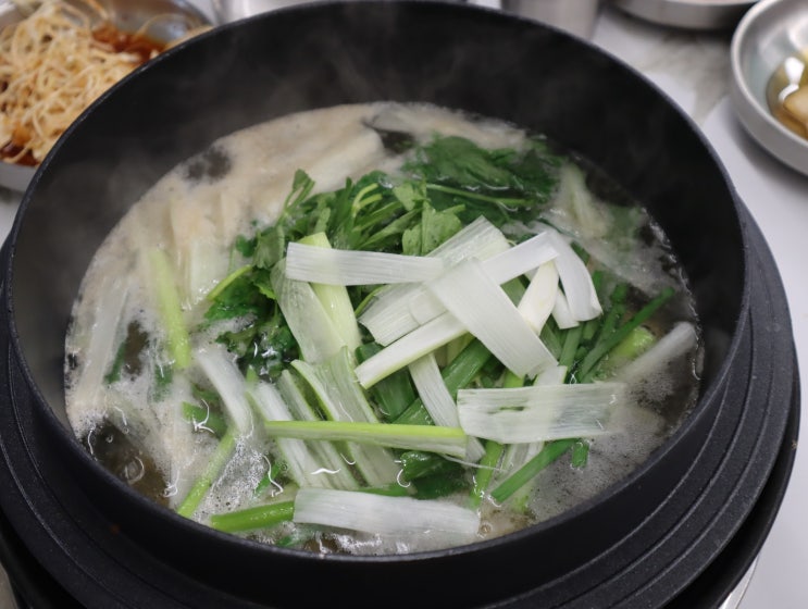  다산 맛집 가마솥닭한마리 다산점 무제한 야채가 매력적인 인생 맛집 추천
