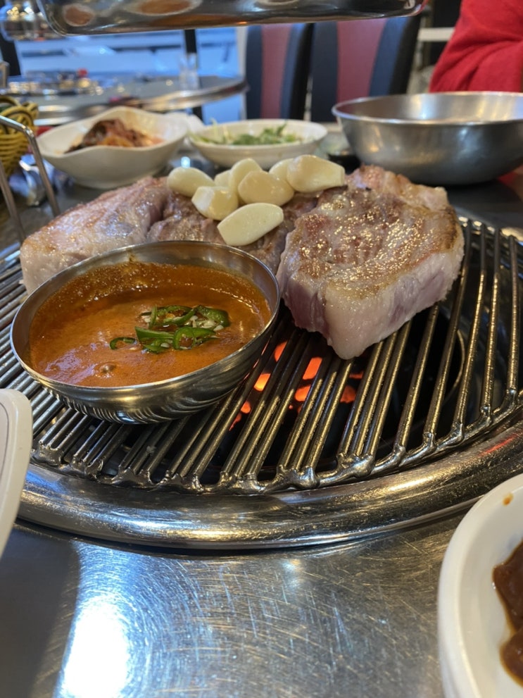  유경님맛집 진호형추천 군산 나운동 신자네연탄구이 군산현지인맛집 연탄에서 굽는 생삼겹 생목살 나운동모임 군산저녁추천