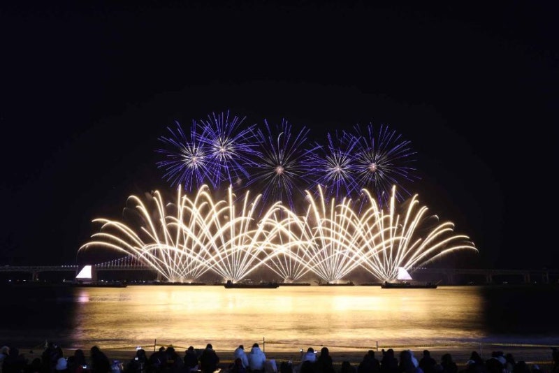 부산불꽃축제2025, 예매 기간 날짜 시간 광안리불꽃축제 일정 숙소 요트 예약까지!