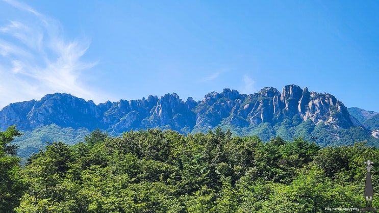  울산바위를 예쁘게 볼 수 있는 곳 금강산 화암사(禾巖寺) 신성대(성인대)