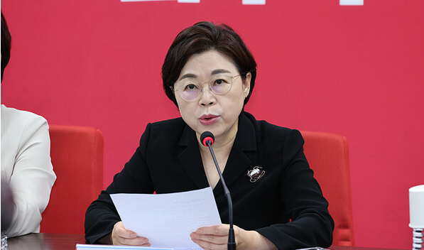 김정재 의원 완벽 해부: '호남 불' 발언, <b>통일교</b> <b>연루 의혹</b>... 