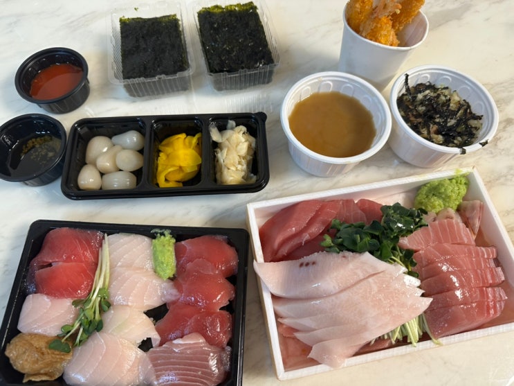  용인 수지 사조참치 회 배달 후기 : 서비스 초밥까지! 가성비 미쳤다 