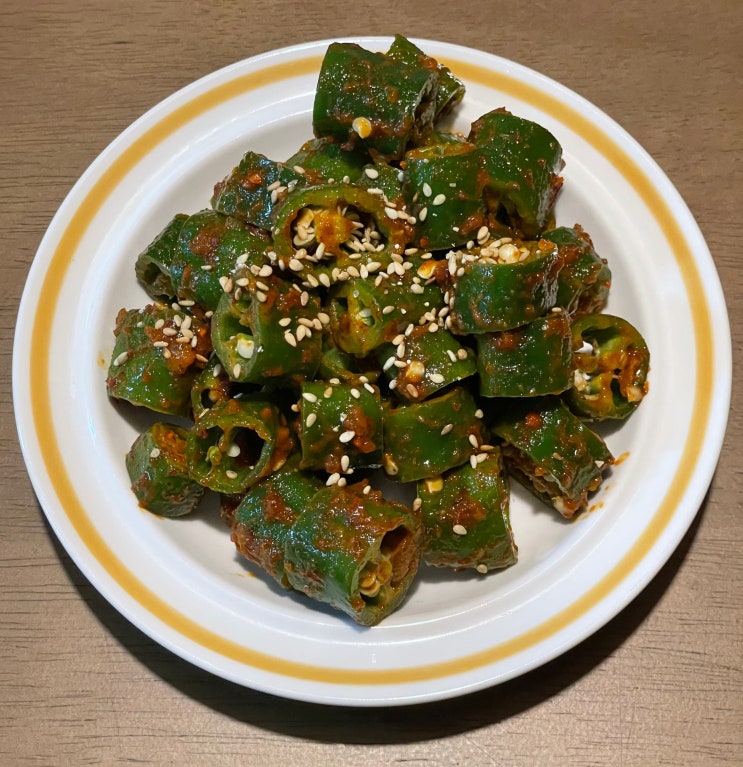  아삭이고추 된장무침만 먹었는데, 고추장무침 맛있네! 5분 완성 초간단 반찬 만들기