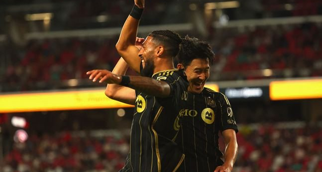 <b>손흥민</b>, MLS 무대서 멀티골 <b>활약</b>…LAFC 4연승 질주 <b>비결</b>