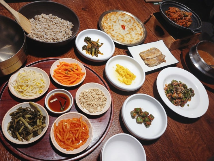  마곡역한식 마곡건강식 봄이보리밥마곡점