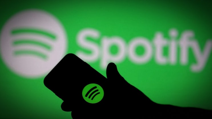  스포티파이(Spotify)도 새로운 AI 음악 정책 발표 , 7500 만개 이상의 '스팸 트랙' 삭제 - 동시에 AI기반 사기 트랙 퇴치를 위한 3가지 접근 방식 설명