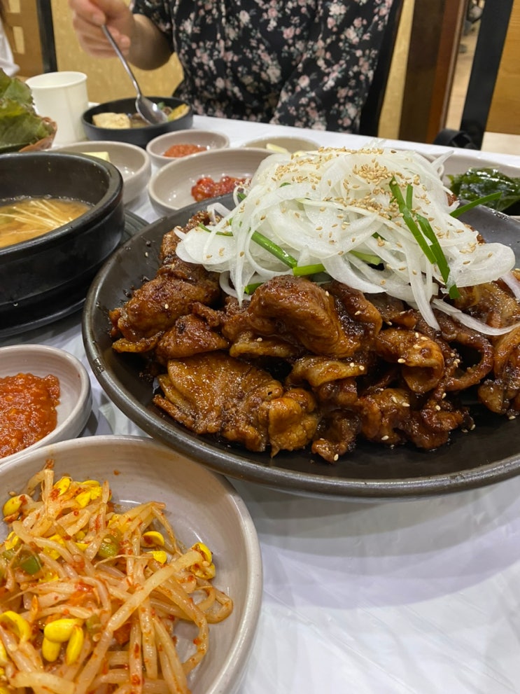  돌아온 유경님맛집 군산현지인추천 지곡동 토실배기 돼지불고기백반 재방문맛집 토실배기주차 군산백반