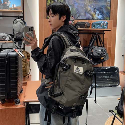 남자 백팩 브랜드 그레고리 X 디네댓 데이팩 스타필드 코엑스 매장