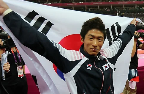 2012 런던 올림픽 그메달리스트 <b>양학선 은퇴</b>