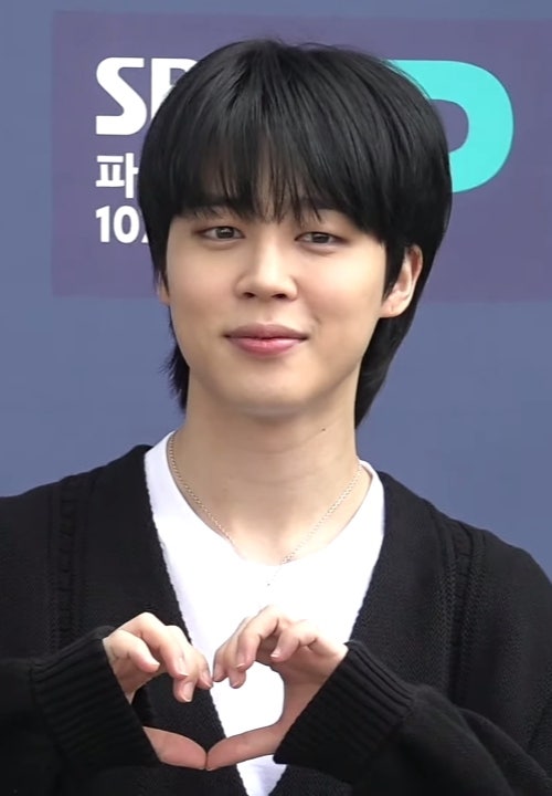 “BTS <b>지민</b> 가족, ‘<b>그린노블클럽</b>’ 최초의 <b>삼부자</b> 기부 회원... 