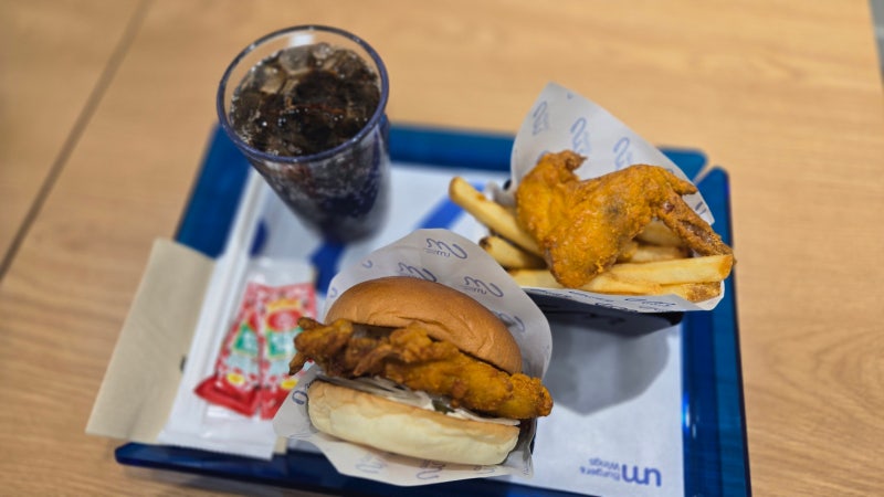 일산 라페스타 움버거앤윙스 umBurger&Wings / 이시간에 오면 단돈 천오백원??