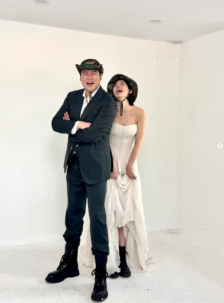 “결혼 전 마지막” <b>이장우</b>, <b>조혜원</b>과 <b>웨딩</b>사진 최초 공개한... 