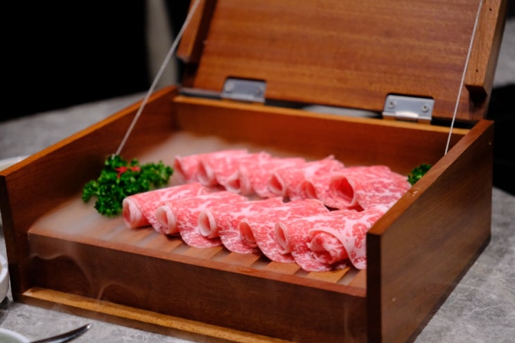  특별한 레스토랑 강남 압구정역 근처 청담동 맛집 문보 프리미엄 다이닝에서 핫팟 데이트한 찐 후기