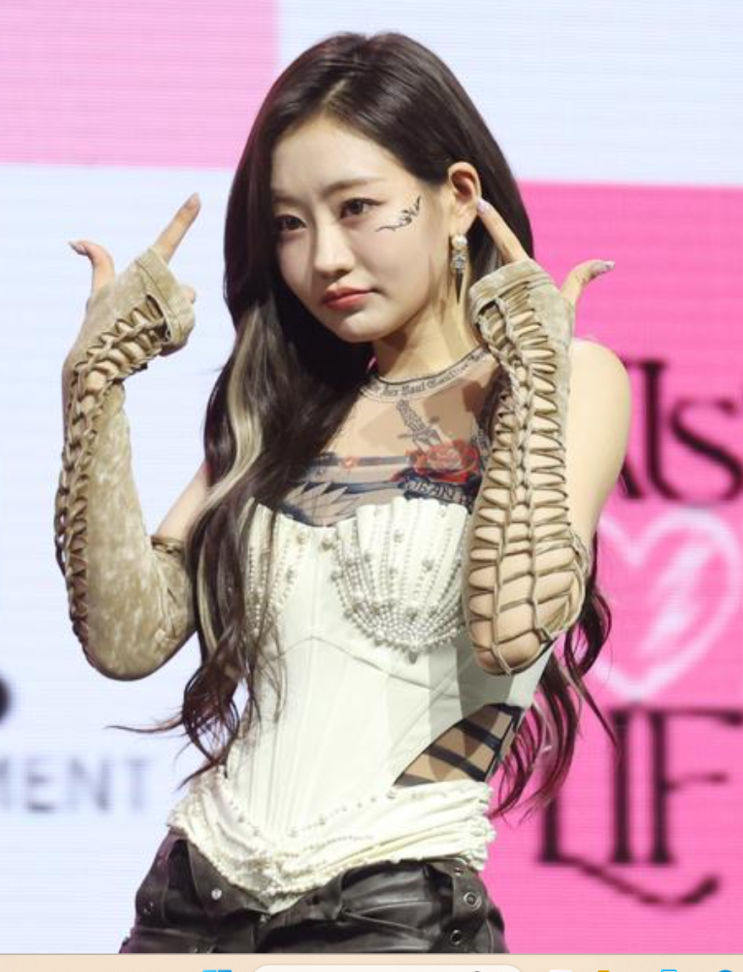 <b>키오프 쥴리</b> CCTV <b>사생활 유출</b> 영상 논란, 열애설보다 심각한... 