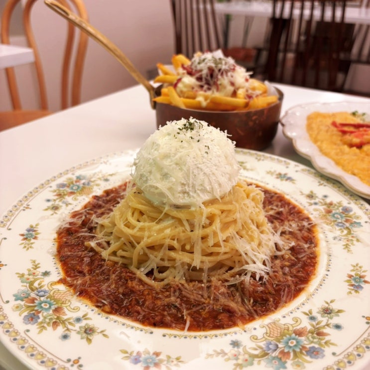  소개팅하기 좋은 신사 가성비 맛집 을지다락 신사가로수길 메뉴 후기