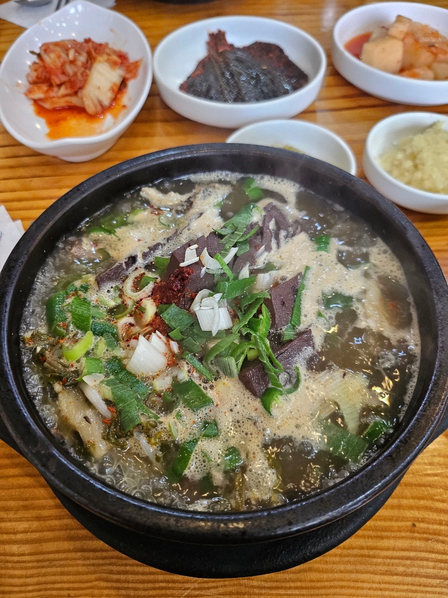 변강쇠해장국 사진 6