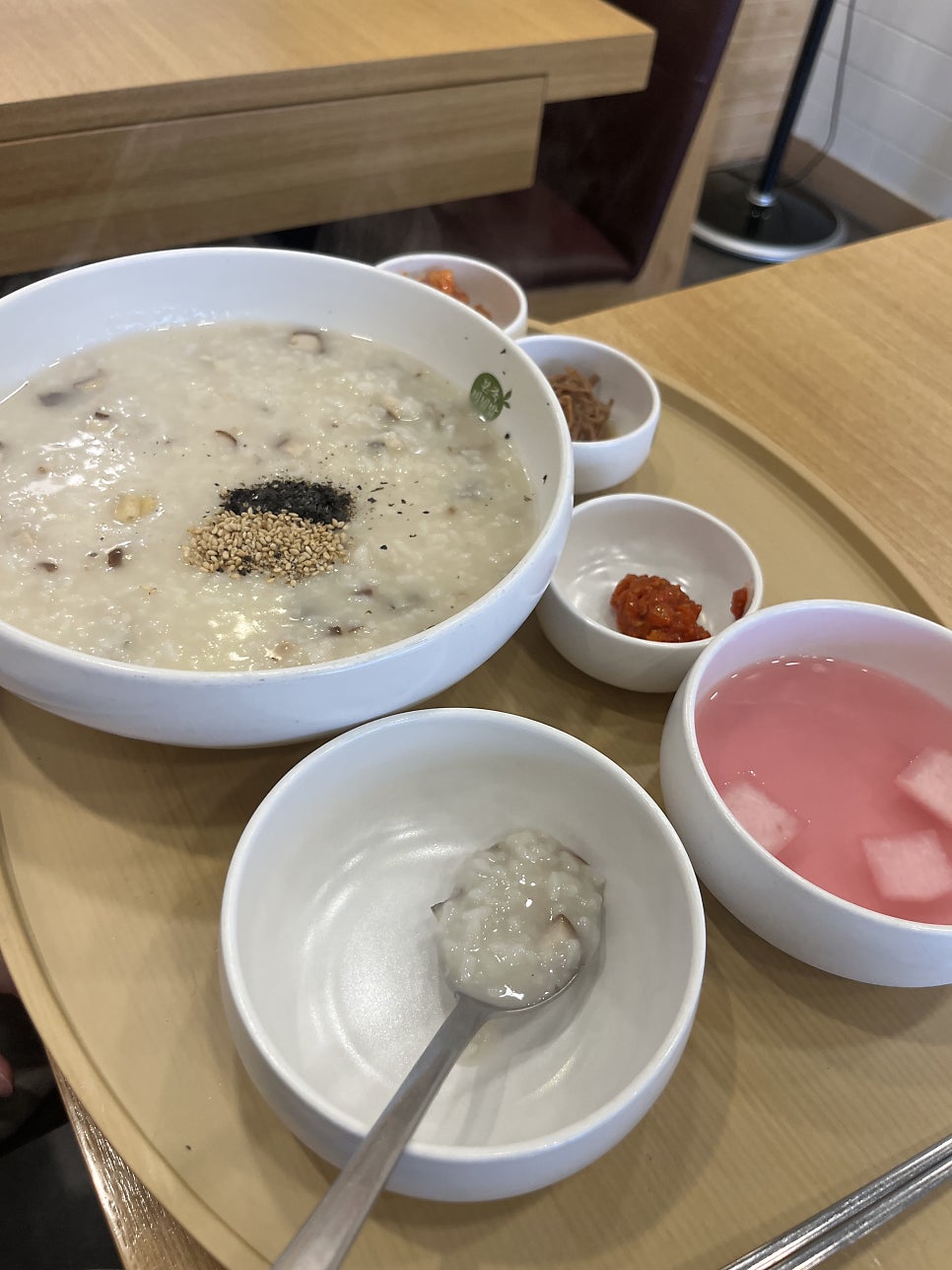 본죽&비빔밥cafe 길음뉴타운점 사진 2