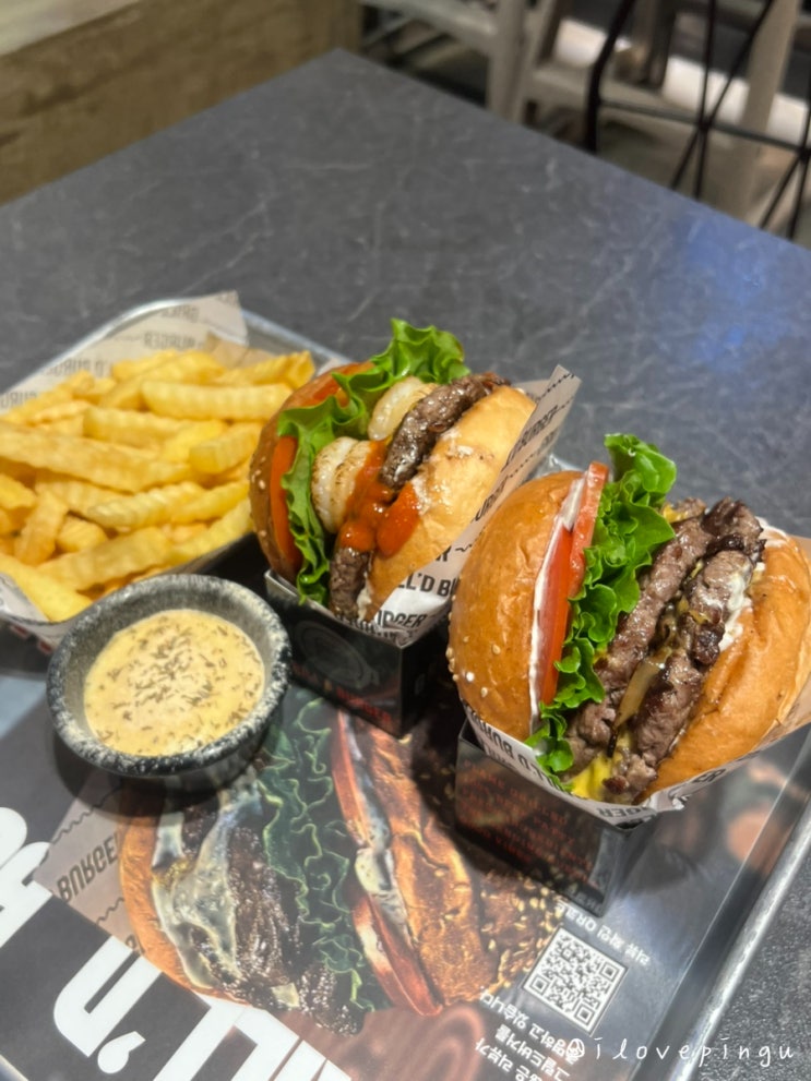  두툼하고 퀄리티 좋은 패티가 들어간 영종도맛집 그릴드버거 영종도본점