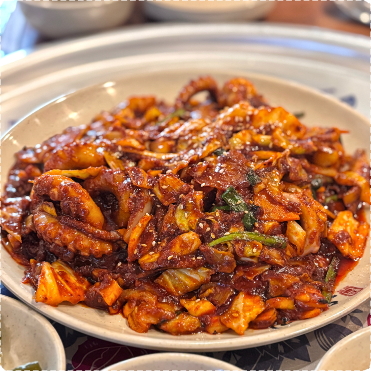  춘천 우두동 맛집, 안주하기 좋은 낙지볶음 부추전 오봉집 춘천우두점(+아기랑 식당)