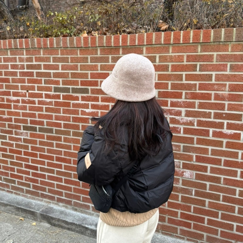 비비안웨스트우드 버킷햇 예쁜 여성 겨울 모자 추천 오트밀 컬러 구입 후기