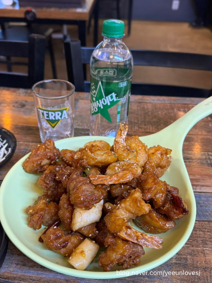  치킨매니아연수점 치킨매니아인천연수점에서 신메뉴 왕새우치킨순살 먹기