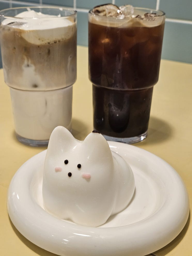  잠실 송리단길 디저트 카페 진한 카이막이 맛있는 미크플로