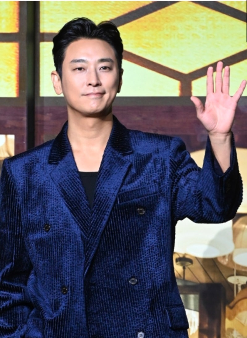 조명가게 주지훈 포마드 머리스타일 알아보기 ! 드라마 내용도 알아보기 부산미용실 서면미....