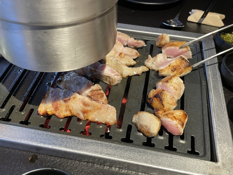  망원 고깃집 추천 ! 꼬들살과 쫀득살 직접 썰어내는 손차돌이 맛있는 특수부위 전문 망원동 맛집, 망원 굽