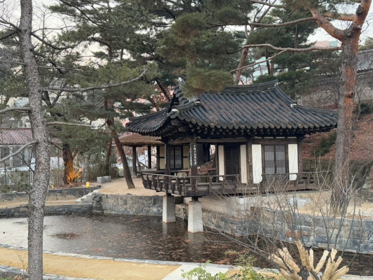 서울 한옥뷰 카페 국민대 차담 by 갤러리 더 스퀘어 티룸 재방문기 서울 한옥뷰 카페 국민대 차담 by 갤러리 더 스퀘어 티룸 재방문기