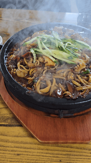  상주 맛집 수타돌짜장이 있는 공아춘수타왕손짜장(전국돌짜장도장깨기)