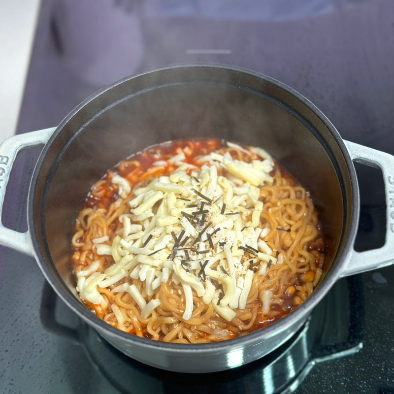 [삼양 불닭볶음면] 꿀조합 콘치즈불닭 레시피