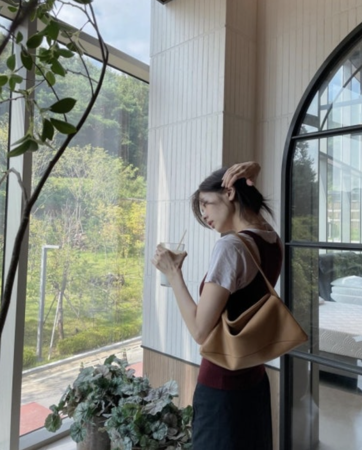  셀럽의 가성비 브랜드 가방 추천 리스트