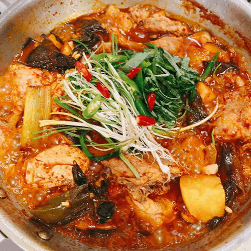  마늘 닭도리탕 만드는 법 잡내 없는 마늘 닭도리탕 레시피 봄나물 달래 닭볶음탕